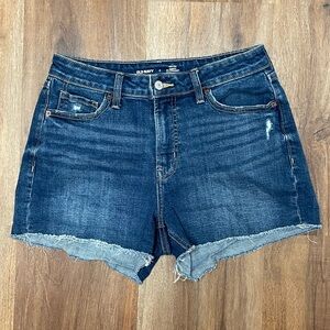 Old Navy women’s jean shorts, cut off, High-Rise curvy OG straight Size 6